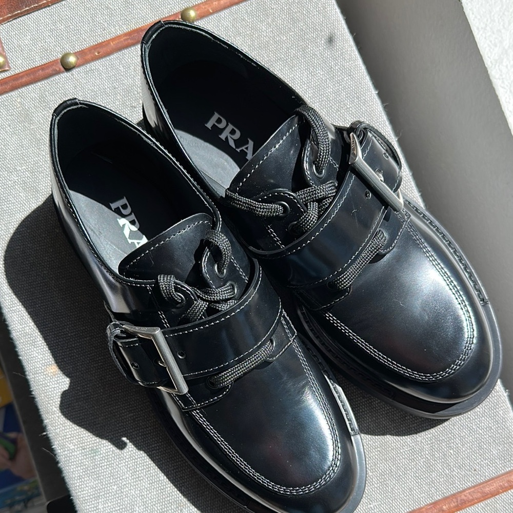 Prada Women’s Black Leather loafers with Buckle